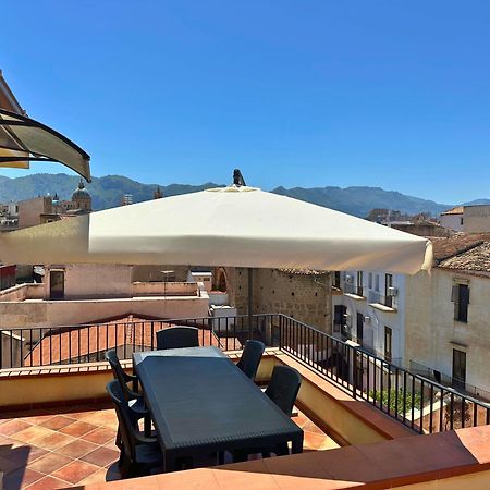 Appartamenti-Residence Al Massimo Palermo Bagian luar foto